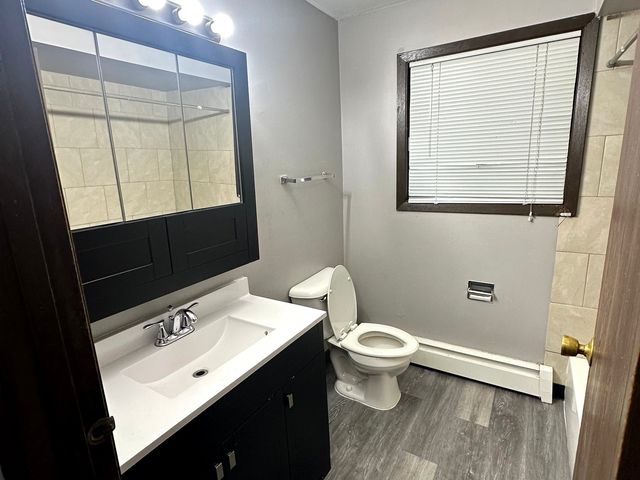 14803 Kilpatrick Avenue, Midlothian, IL 60445