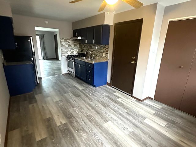 14803 Kilpatrick Avenue, Midlothian, IL 60445