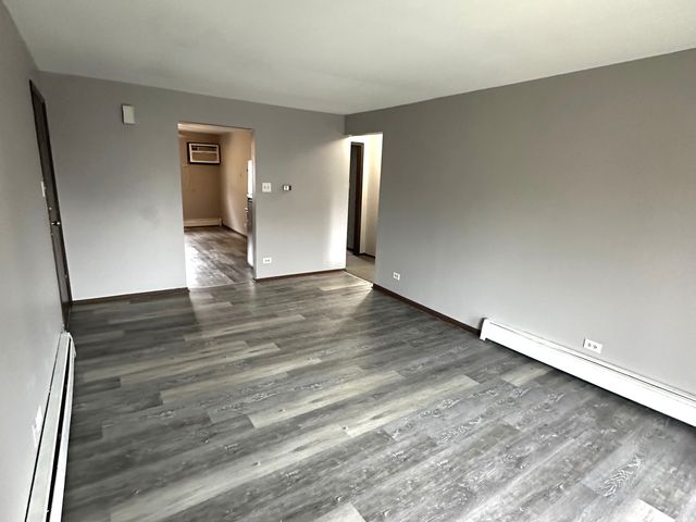 14803 Kilpatrick Avenue, Midlothian, IL 60445