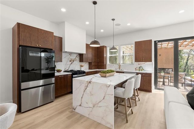 1613 Cecilia Drive SE, Atlanta, GA 30316