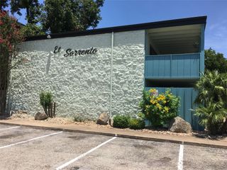 1808 W 35th ST 14, Austin, TX 78703