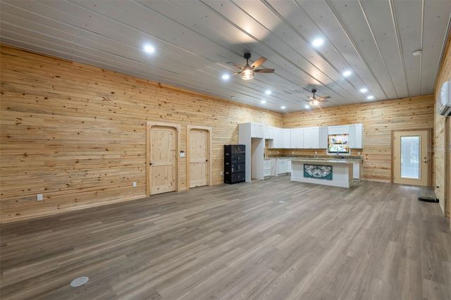 2102 OLD POLK CITY ROAD, Lakeland, FL 33809
