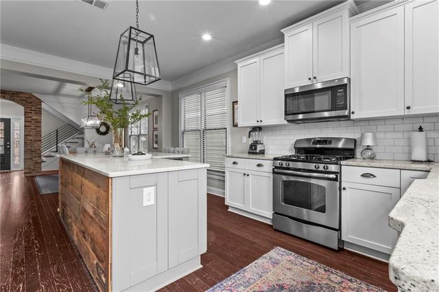 1308 Dupont Commons Circle NW, Atlanta, GA 30318