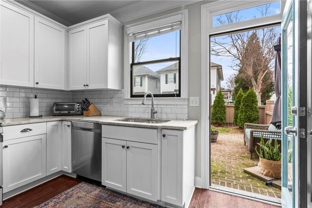 1308 Dupont Commons Circle NW, Atlanta, GA 30318