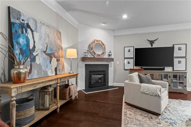 1308 Dupont Commons Circle NW, Atlanta, GA 30318