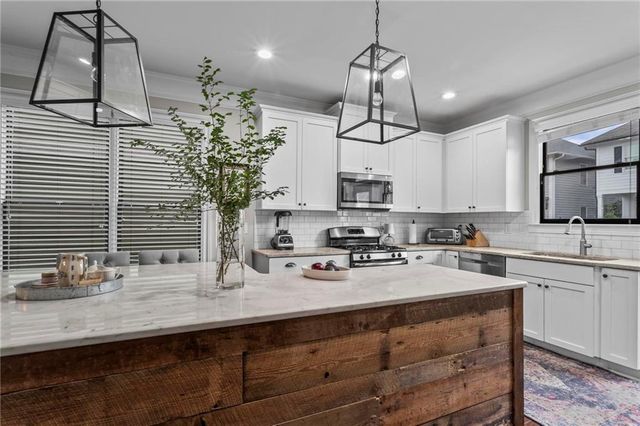 1308 Dupont Commons Circle NW, Atlanta, GA 30318
