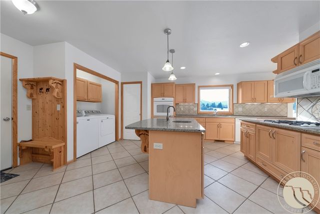 1007 Lazy M Street, Red Lodge, MT 59068