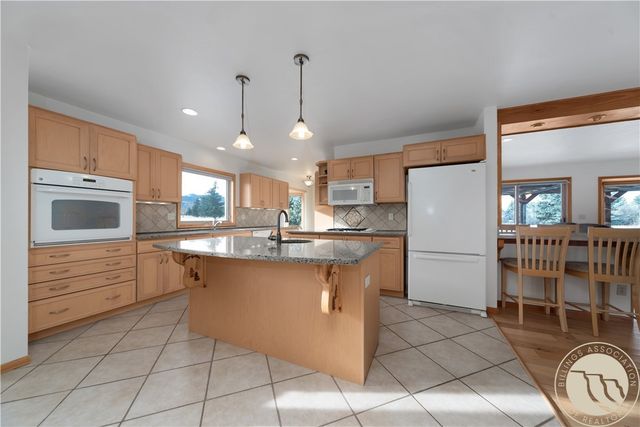 1007 Lazy M Street, Red Lodge, MT 59068