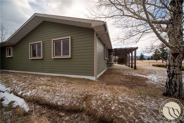 1007 Lazy M Street, Red Lodge, MT 59068