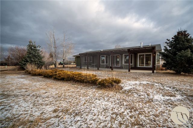1007 Lazy M Street, Red Lodge, MT 59068