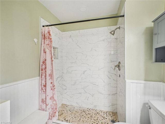 2739 Cottage Place, Greensboro, NC 27455