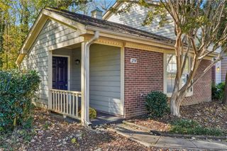 2739 Cottage Place, Greensboro, NC 27455