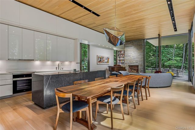 51 Old Stone Hill Road, Pound Ridge, NY 10576