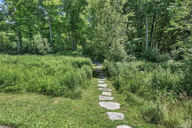 51 Old Stone Hill Road, Pound Ridge, NY 10576