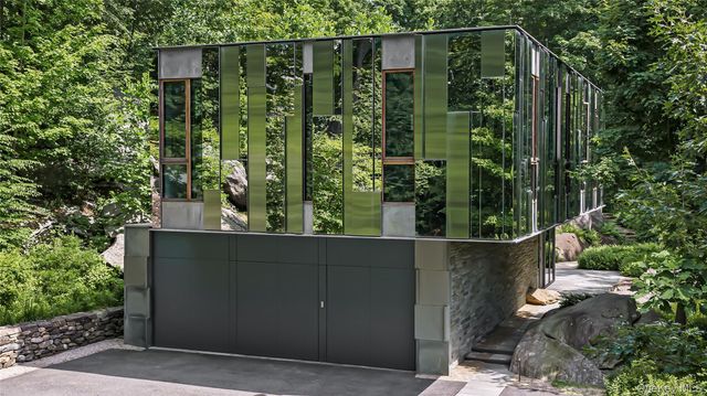 51 Old Stone Hill Road, Pound Ridge, NY 10576