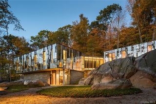 51 Old Stone Hill Road, Pound Ridge, NY 10576