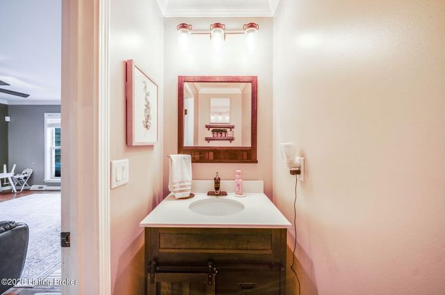 1939 Lakewood Dr, Elizabethtown, KY 42701