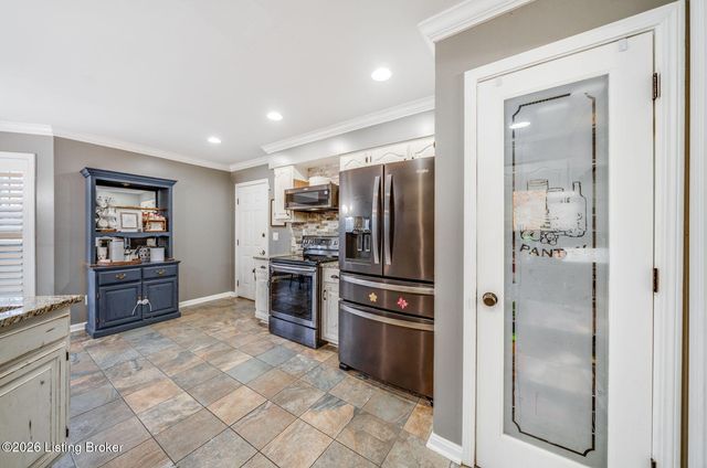 1939 Lakewood Dr, Elizabethtown, KY 42701