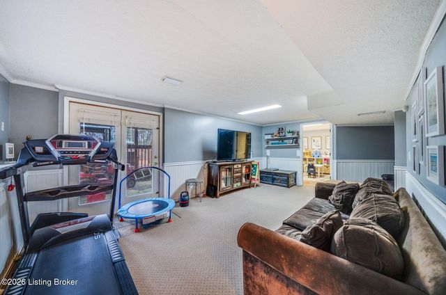 1939 Lakewood Dr, Elizabethtown, KY 42701