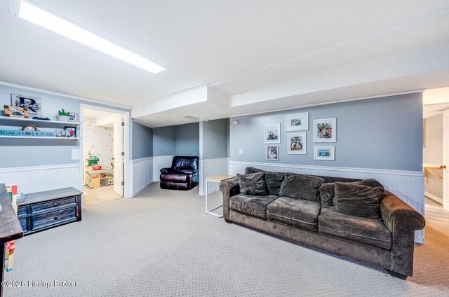 1939 Lakewood Dr, Elizabethtown, KY 42701