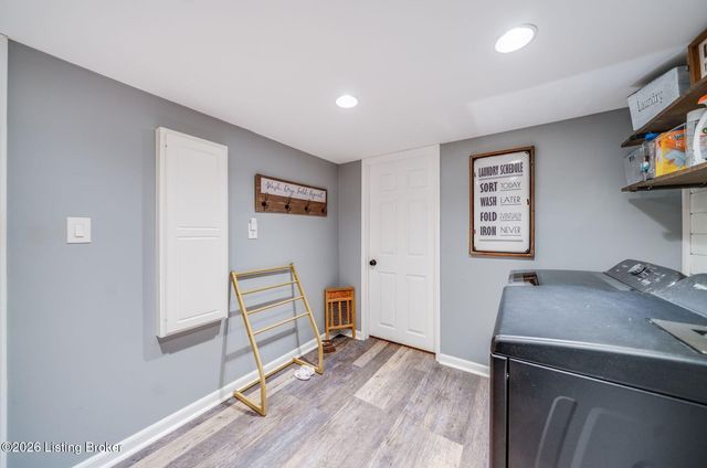 1939 Lakewood Dr, Elizabethtown, KY 42701