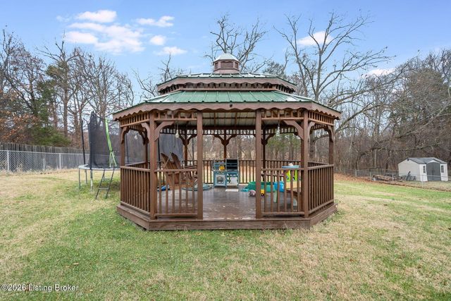 1939 Lakewood Dr, Elizabethtown, KY 42701