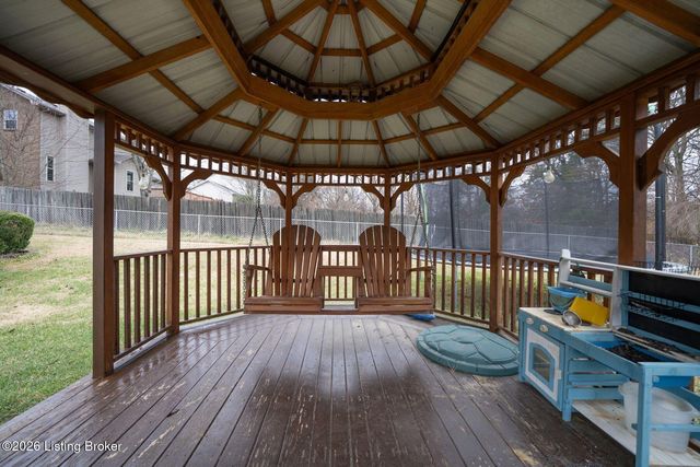 1939 Lakewood Dr, Elizabethtown, KY 42701