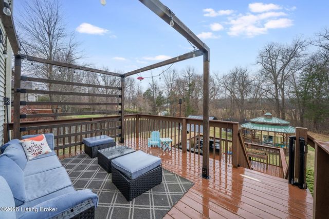 1939 Lakewood Dr, Elizabethtown, KY 42701