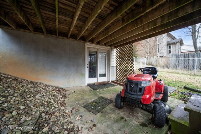 1939 Lakewood Dr, Elizabethtown, KY 42701