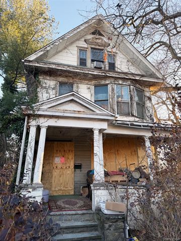 6 aka 10 Rossmore Avenue, Bronxville, NY 10708