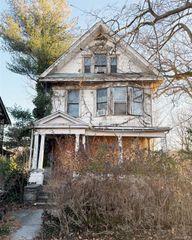 6 aka 10 Rossmore Avenue, Bronxville, NY 10708