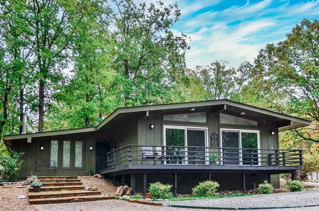 67 Tomino Way, Hot Springs Village, AR 71909