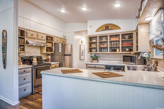 67 Tomino Way, Hot Springs Village, AR 71909