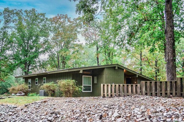 67 Tomino Way, Hot Springs Village, AR 71909