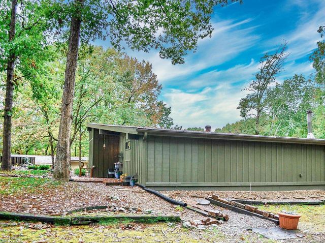 67 Tomino Way, Hot Springs Village, AR 71909