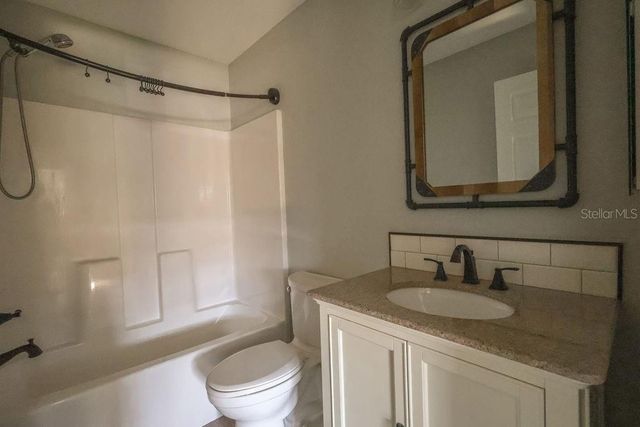 11001 SE SUNSET HARBOR ROAD F45, Summerfield, FL 34491