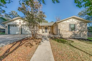 948 Spring Hills Drive, New Braunfels, TX 78130