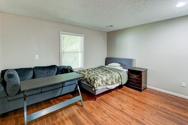 5225 NW 82nd Terrace, Kansas City, MO 64151