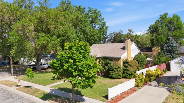 2001 E REDONDO AVE, Salt Lake City, UT 84108