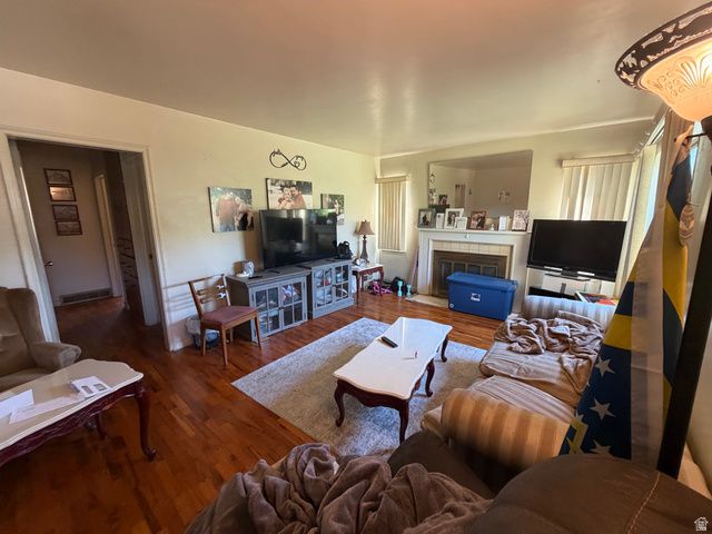 2001 E REDONDO AVE, Salt Lake City, UT 84108