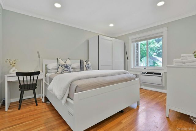 20 Chestnut Street 3, Rye, NY 10580