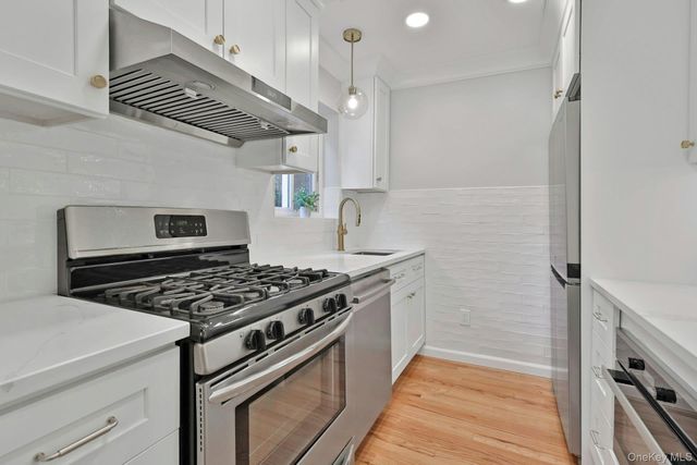 20 Chestnut Street 3, Rye, NY 10580