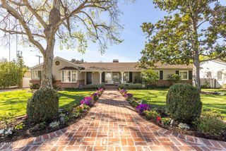 358 San Juan Way, La Canada Flintridge, CA 91011