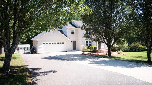 6567 Keeneland Trail, Vale, NC 28168