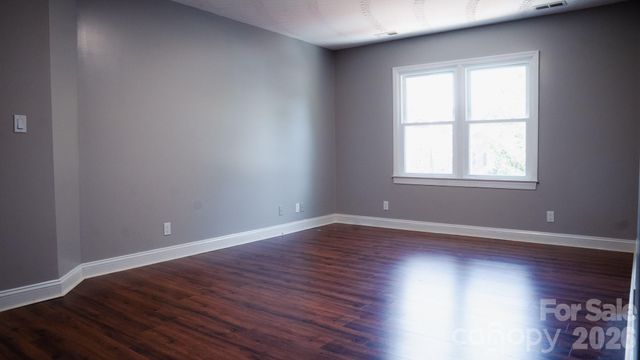 6567 Keeneland Trail, Vale, NC 28168