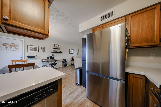 1596 LEISURE WORLD --, Mesa, AZ 85206