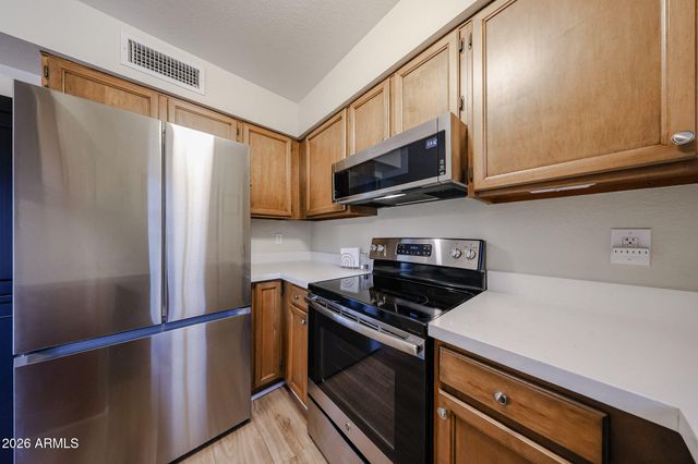 1596 LEISURE WORLD --, Mesa, AZ 85206