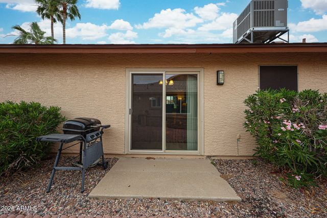 1596 LEISURE WORLD --, Mesa, AZ 85206