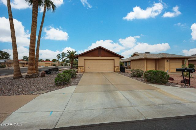1596 LEISURE WORLD --, Mesa, AZ 85206