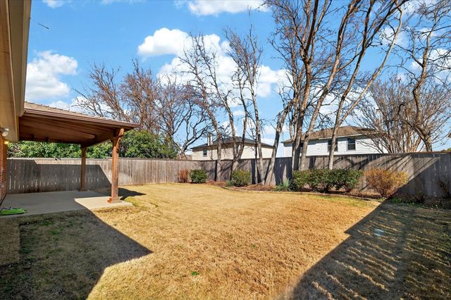 2413 Graystone Drive, Little Elm, TX 75068